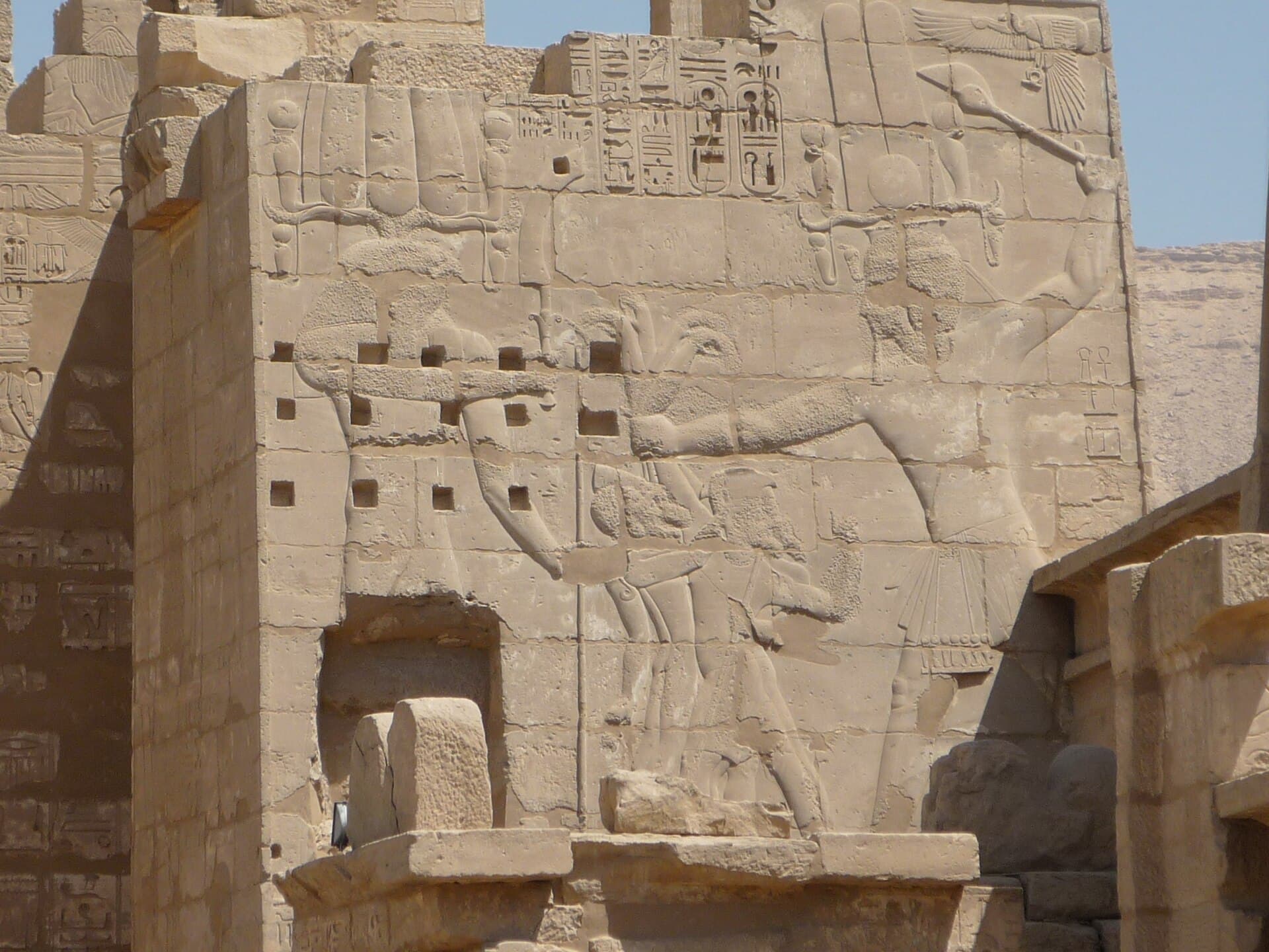 Sarcophagus of Ramesses III — image 1