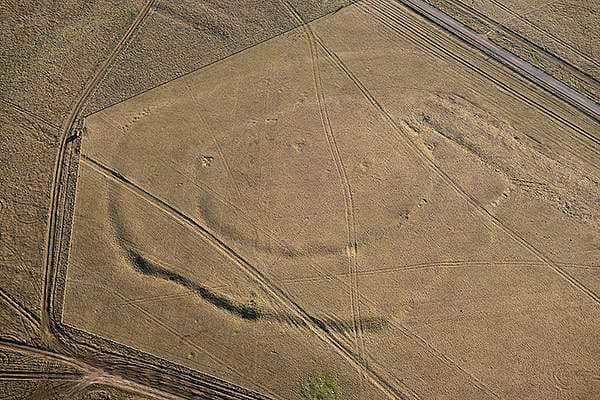 Stonehenge Stone Circle — image 2