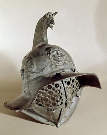 Amphitheatre — image 11