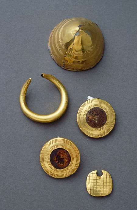 West Kennet & Normanton Down - Neolithic Long Barrows — image 2