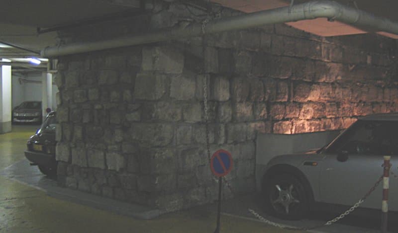 Medieval Palaces — image 20