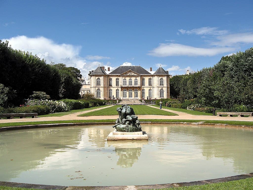 The Faubourg Saint Germain — image 20