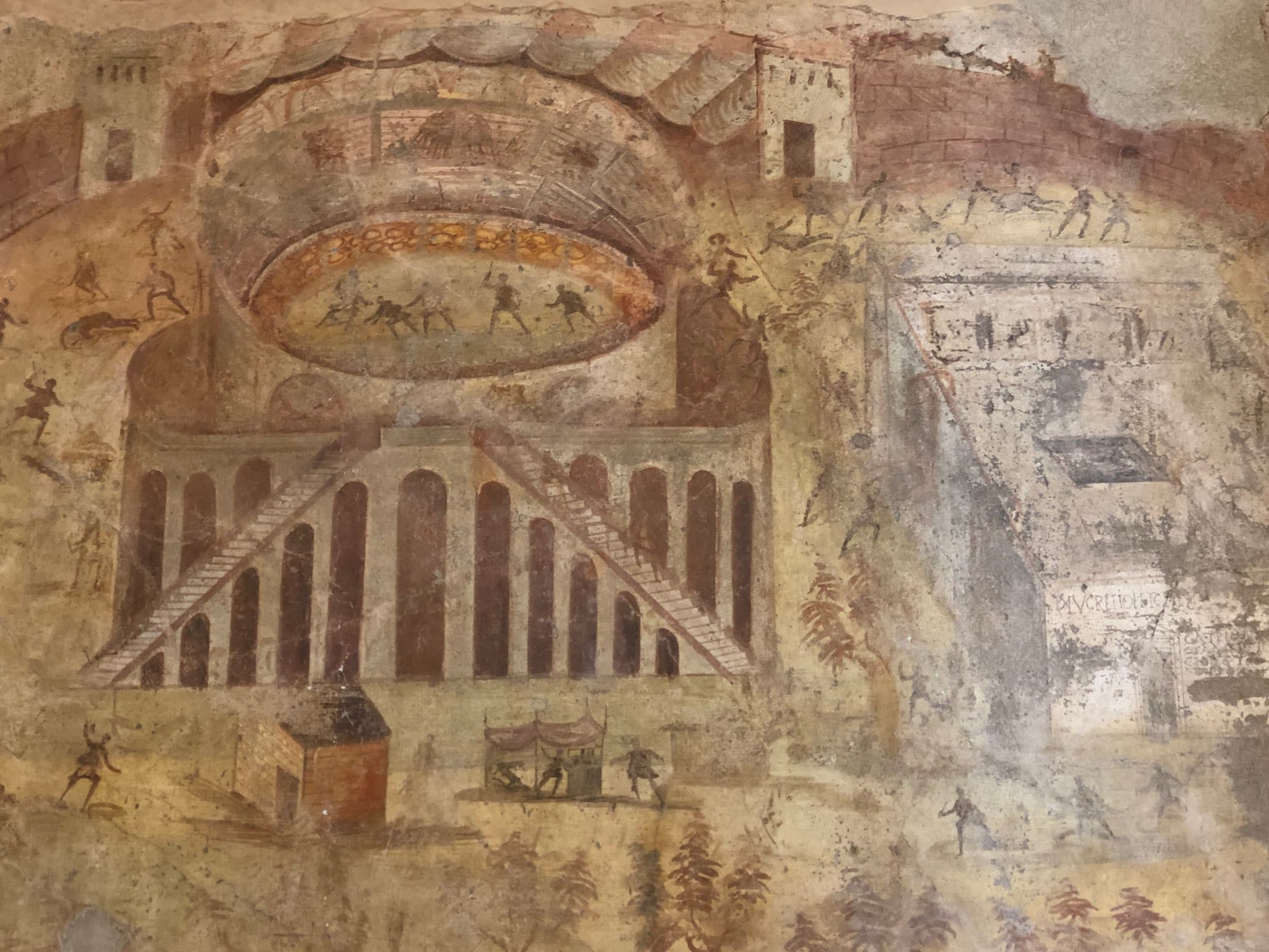 Amphitheatre — image 9