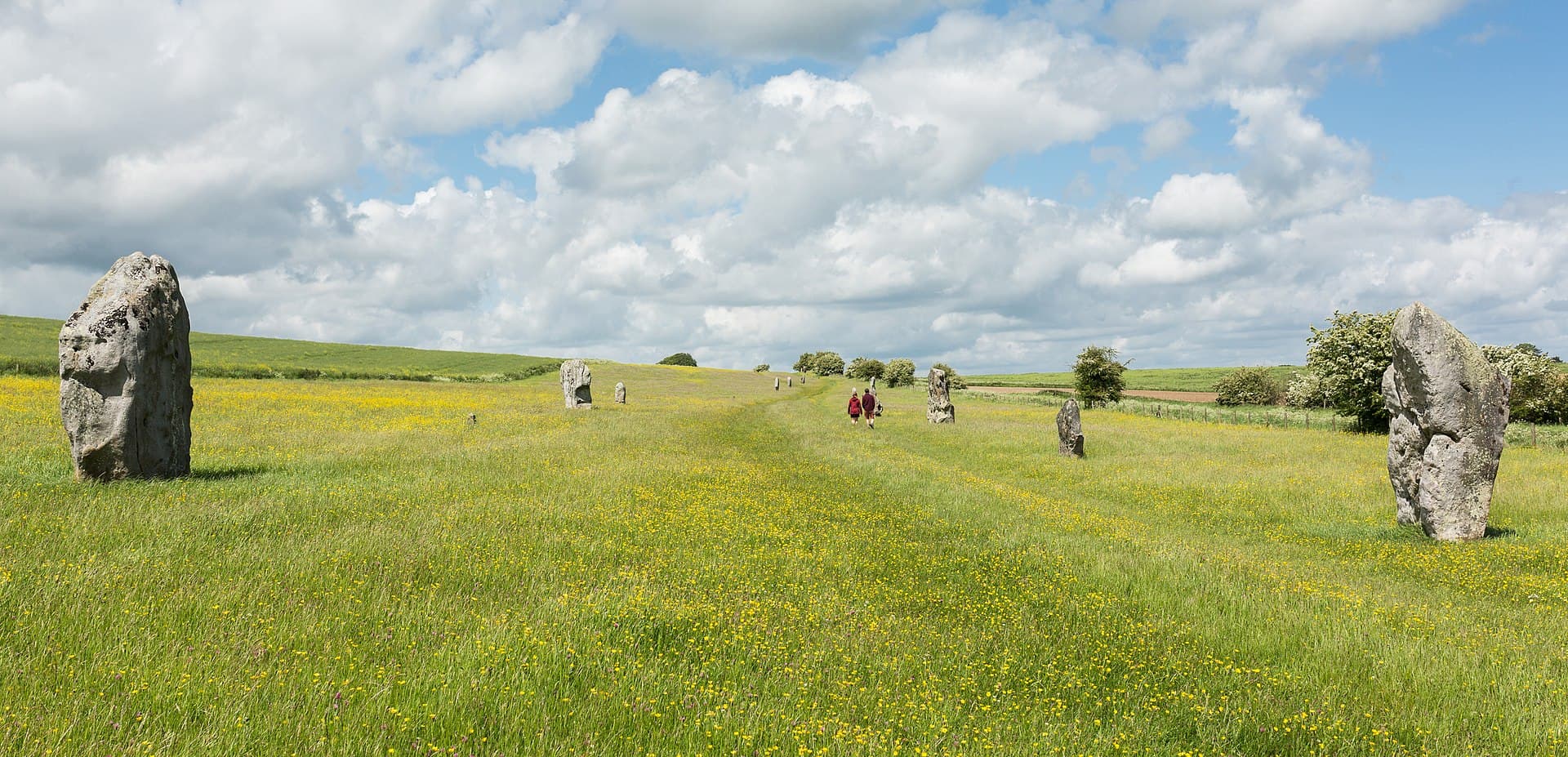 Avebury Stone Circle — image 5